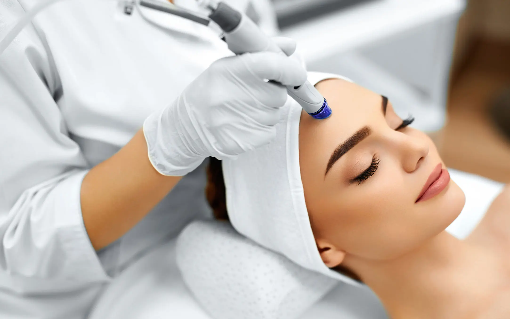 What Is Collagen Lift Therapy and How Can It Help Ageing, Loose Skin Balsall?